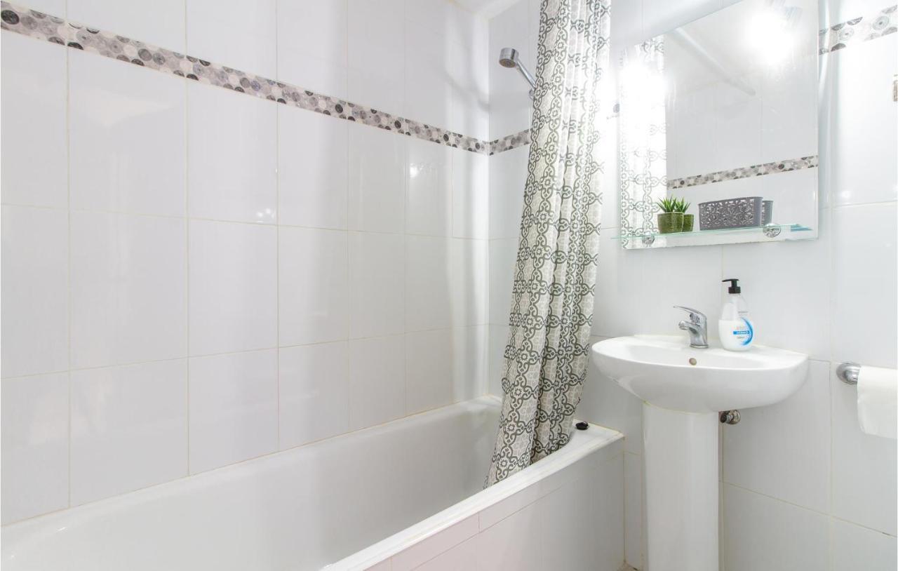 3 Bedroom Gorgeous Home In El Campello Bagian luar foto